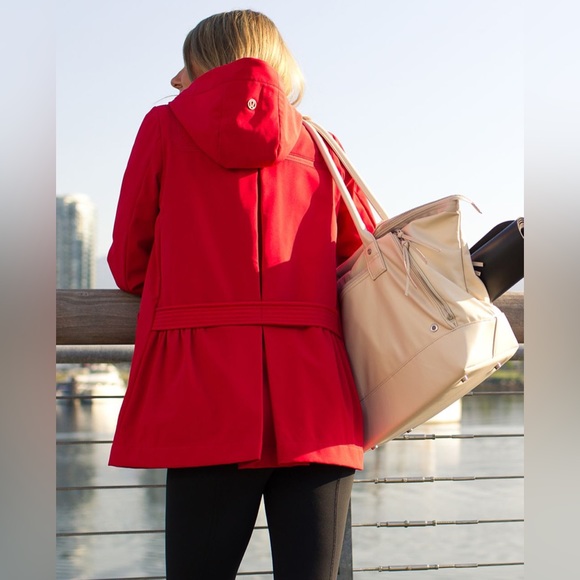 BNWOT Lululemon Paddington Softshell Jacket 
in Currant. 
Size 4. - Picture 9 of 10